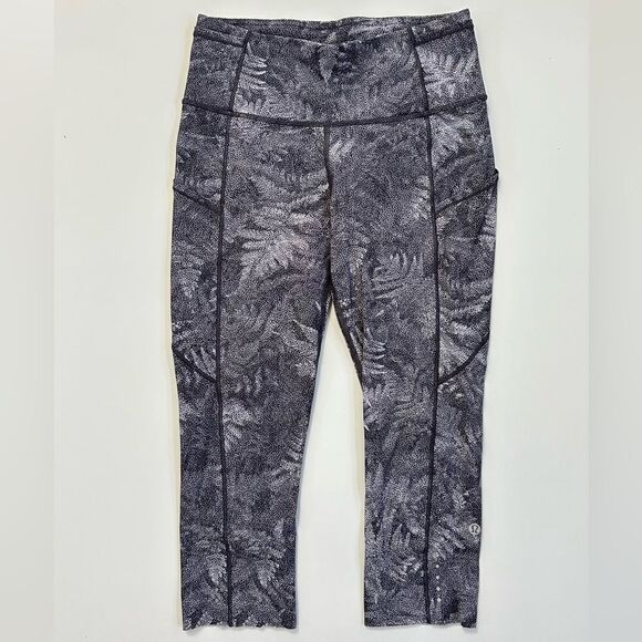 Lululemon Fast Free Tight Kindred Spirit Alpine White Multi Crop 19” - Picture 2 of 7